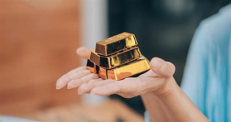 Business Loan Against Gold Is the First Choice for Small Business Owners in India 